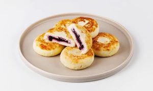 Сырники с черничной начинкой, зам., 400 г