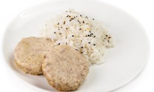 Биточки из индейки с рисом 280 гр