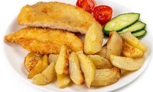 Куриная отбивная с печёным картофелем 280 гр