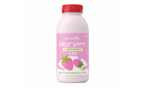 Йогурт с Земляникой 2,5% 450мл.  ВкуСнатура